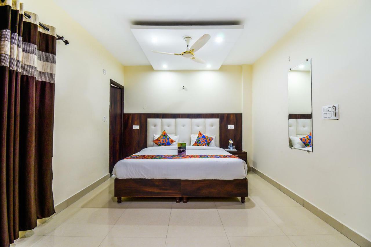 Fabhotel Js Regency Gt Road Amritsar Bagian luar foto
