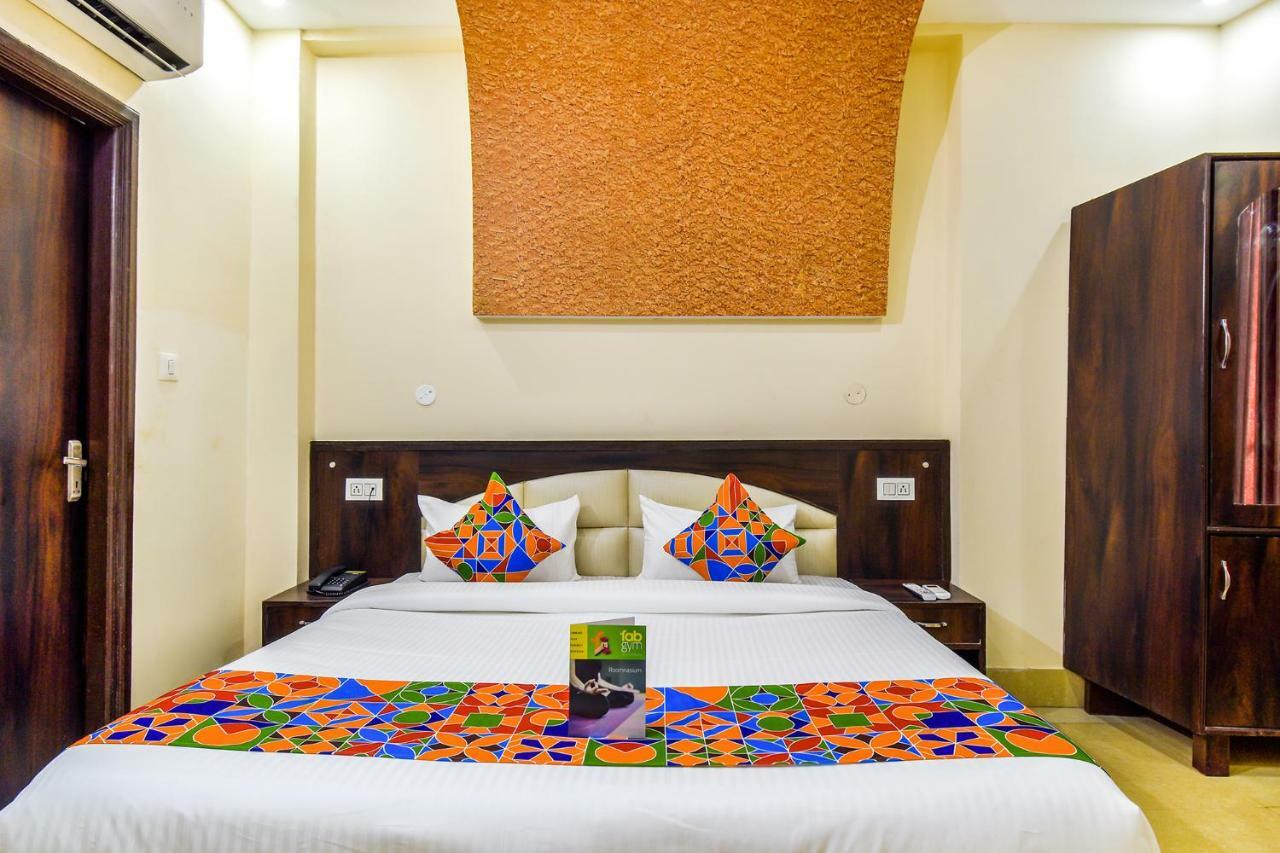 Fabhotel Js Regency Gt Road Amritsar Bagian luar foto